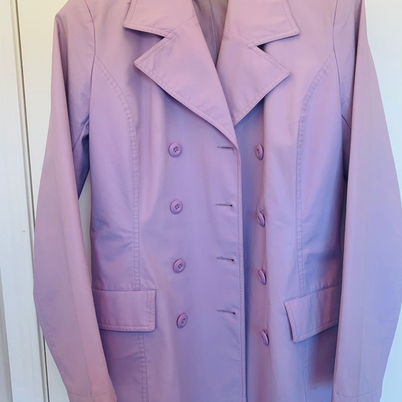 Rain Jacket - Picture 4 of 11